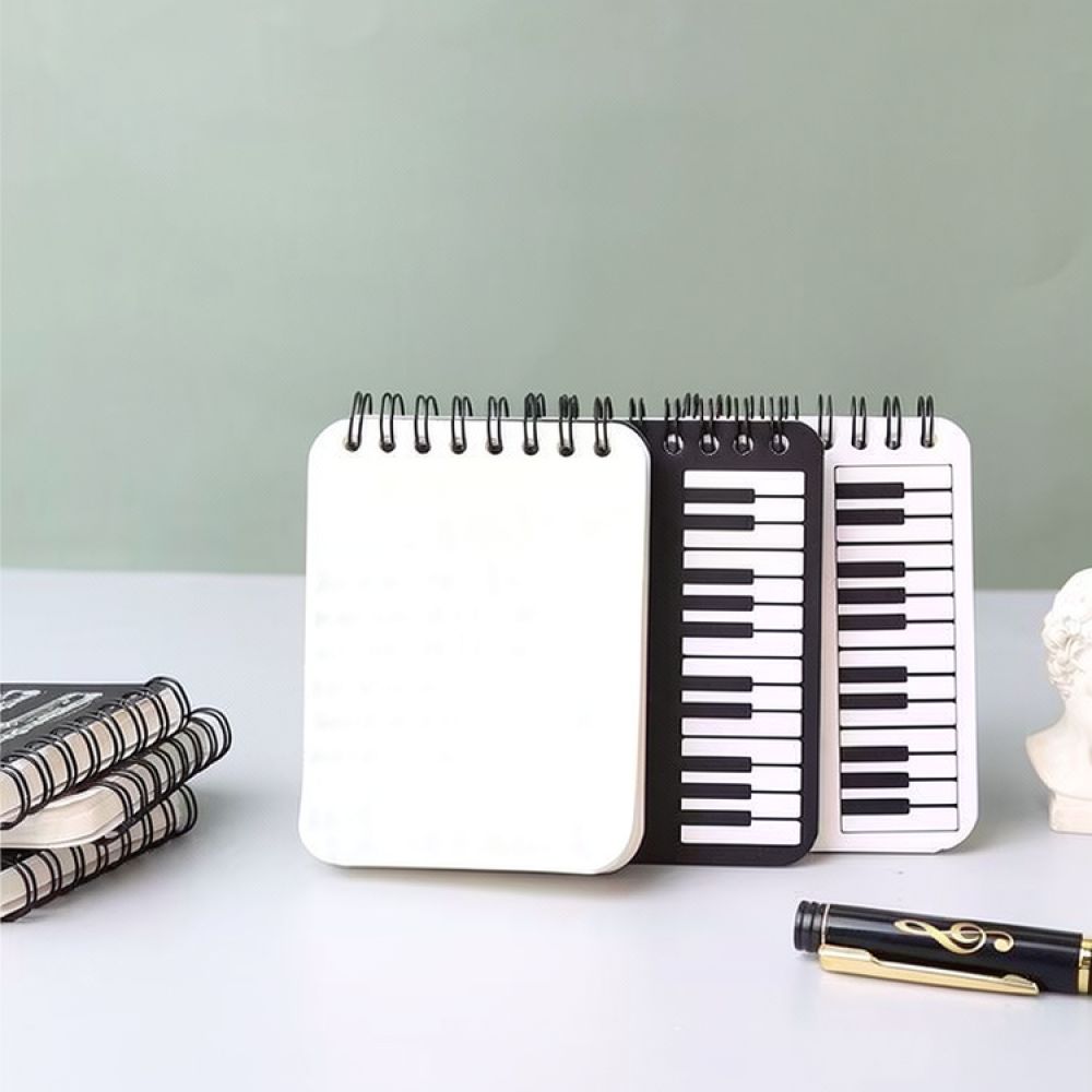 Score Pad Notepad - 「周旭音楽テーマ」のポケットサイズのノート、小型のメモ帳、文具、記録帳、学校やオフィスでの日常メモに最適。