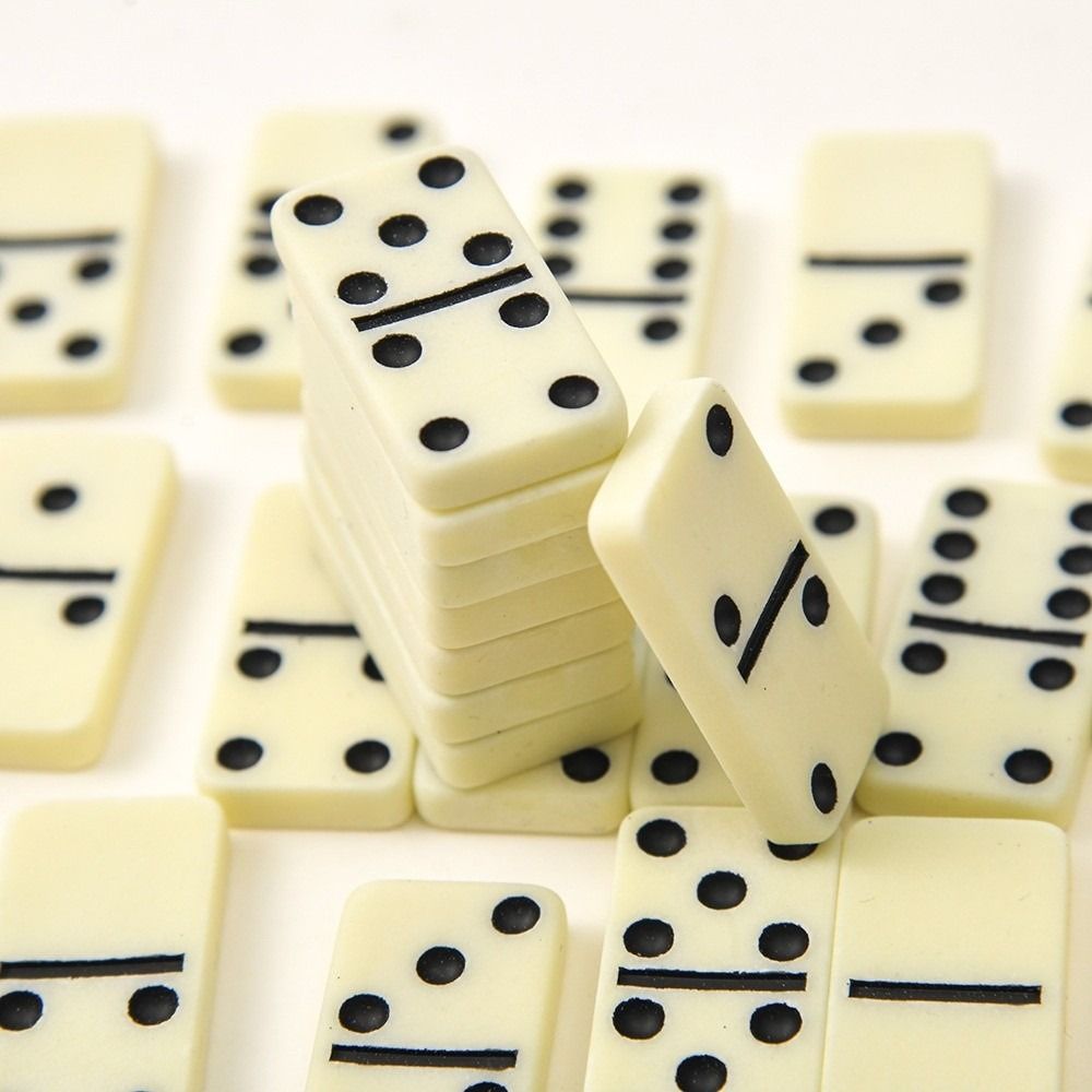 28 個ダブルシックスドミノセットエンターテイメントレジャー - Board Game Master のレビューと価格